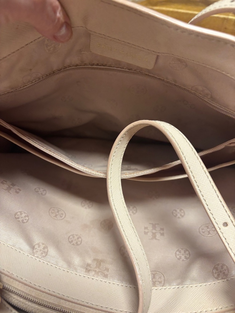 Tory Burch large Blush Leather Tote with Gold Logo   see video - Picture 17 of 17